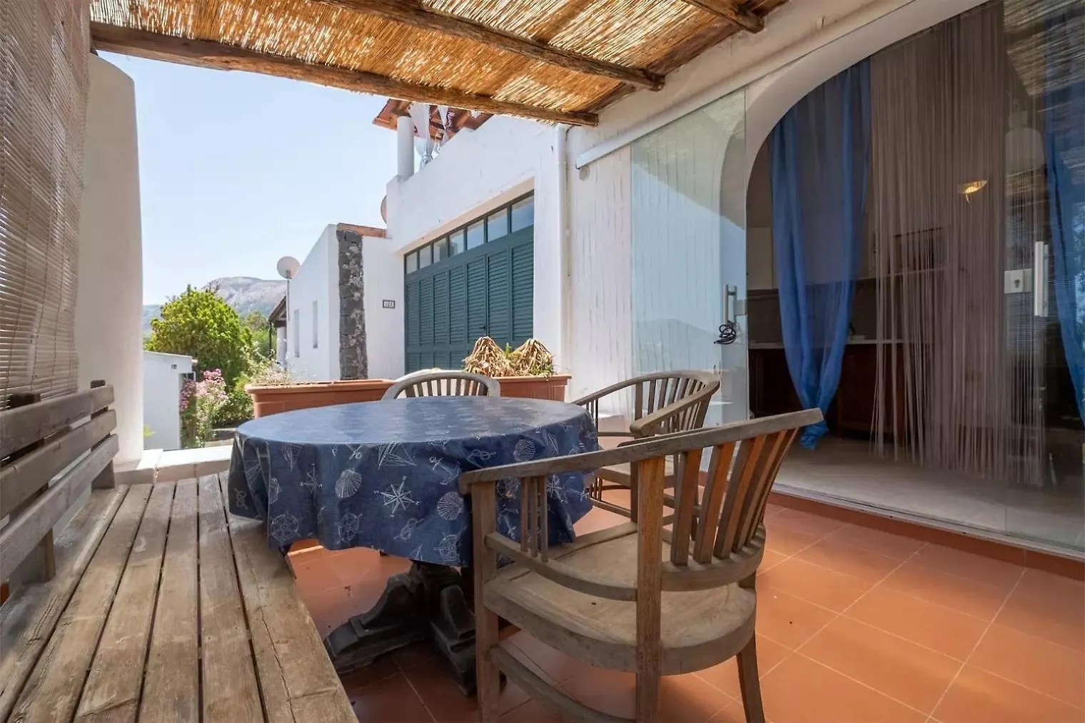Jera Holiday Collection-Vulcano Aparthotel Vulcano  Italy